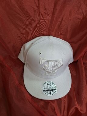 Mitchell & Ness Toronto Blue Jays MLB Fitted 7 3/8 Liberty Fit Hat Cap White